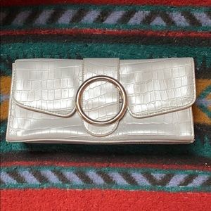 Silver Clutch